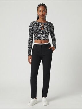 Zara Black White Abstract Swirl Long Sleeve Crop Top Cutout Keyhole Size M